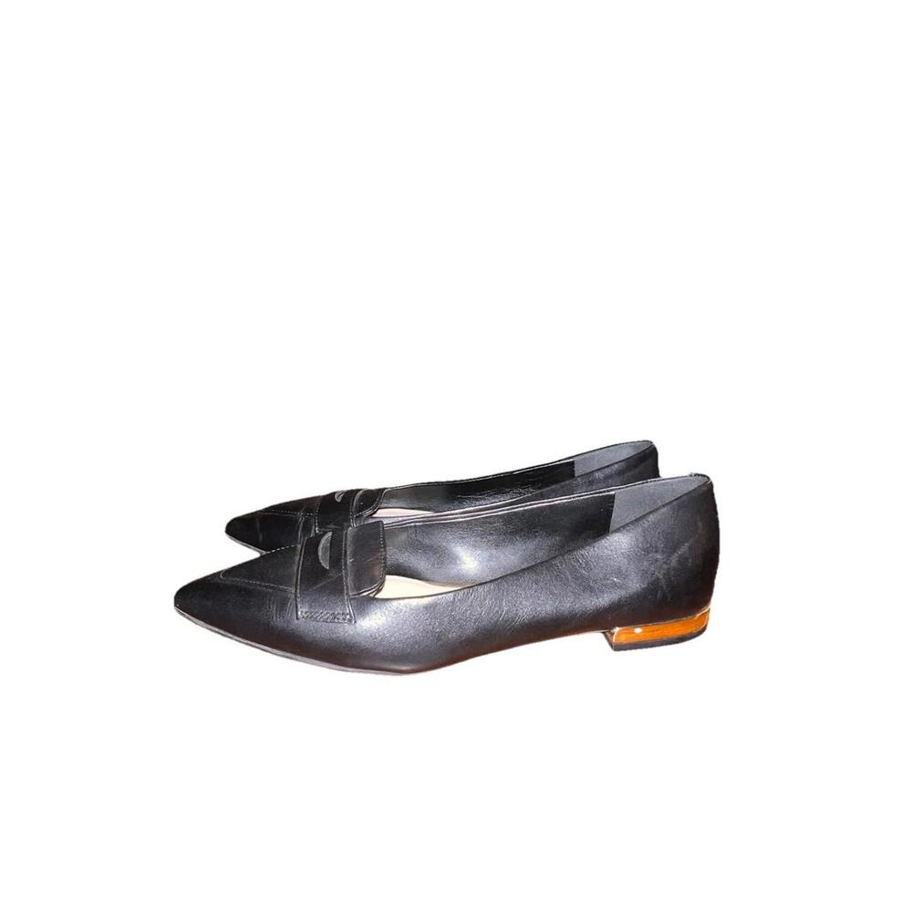 Nine West Lallin Black Leather Pointed Toe Flats 6.5 Gold Heel EUC